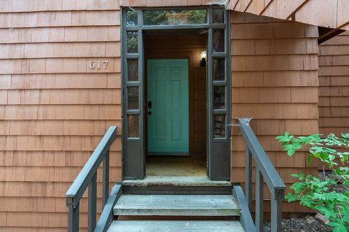 11527 Snowpeak Way, Truckee, CA 96161-7092