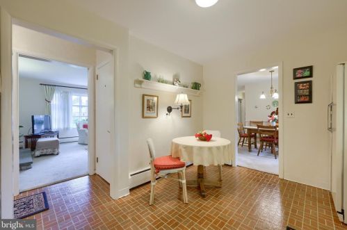 1926 Drexel Ave, Lancaster PA  17602-3302 exterior