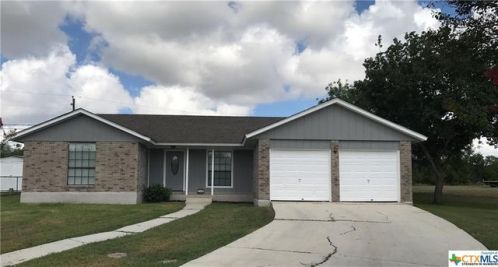 904 River Oak Dr, Seguin, TX 78155-7044