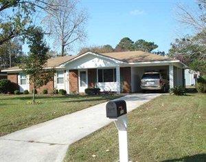 11913 Idlewood Dr, Savannah, GA 31419-1813