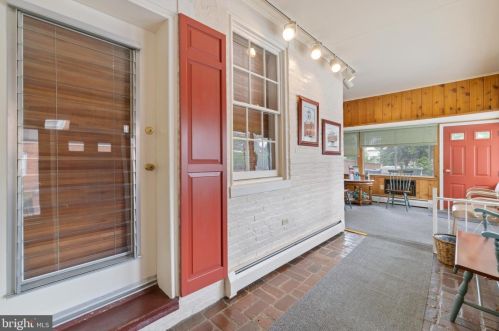 515 Carlisle St, Hanover PA 17331-2406 exterior