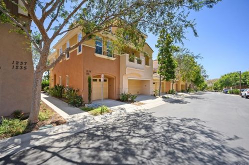 1239 Highbluff Ave, San Marcos, CA 92078-1051