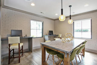 3450 Evans Rd, Atlanta GA  30341-5861 exterior
