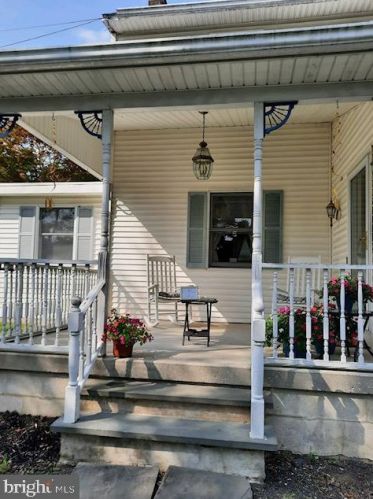 408 Edinburg Rd, Trenton, NJ 08619-1718