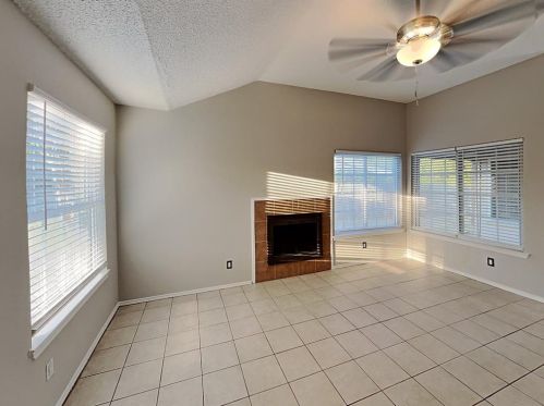 7301 Sunnybank Dr, Fort Worth TX  76137-1865 exterior