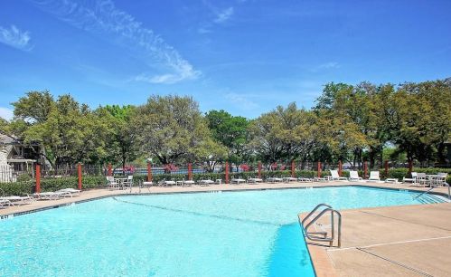9657 Lea Shr St, Fort Worth TX  76179-3225 exterior