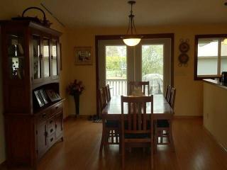 2305 Road 56, Pasco, WA 99301-2244
