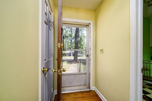 711 Rockwood Dr, North Augusta, SC 29841-3256