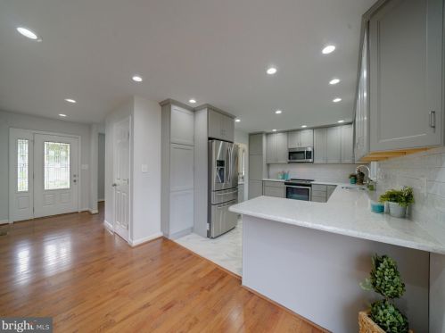 9470 Vollmerhausen Dr, Columbia MD  21046-2004 exterior