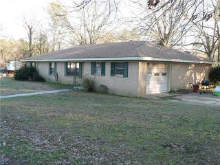 404 Parkway Ln, Gilmer, TX 75645-6603