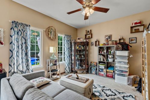 1691 Cameron Dr, Pingree Grove IL  60140-9074 exterior