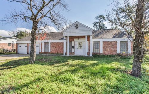 1107 Esther Blvd, Bryan, TX 77802-1924