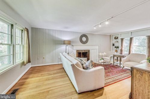 9701 Brunett Ave, Silver Spring MD 20901-3235 exterior