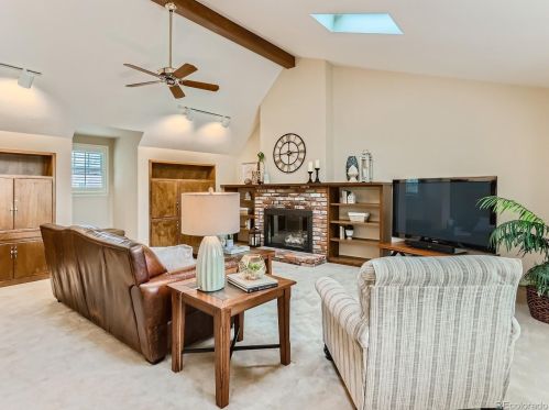 6890 Niagara Ct, Englewood CO 80112-1011 exterior