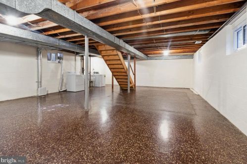 2417 Gate Dr, Silver Spring MD 20906-2207 exterior