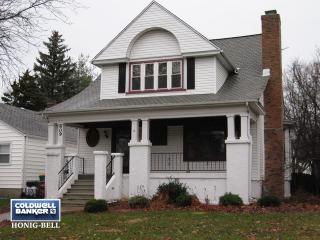 809 Buell Ave, Joliet IL  60435-6903 exterior