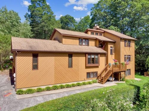 36 Rock Brook Rd, Torrington, CT 06791-2823
