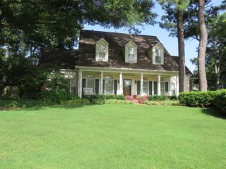 8214 Talmage Cv, Memphis, TN 38138-8800