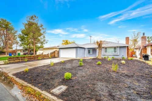 44125 Fig Ave, Lancaster, CA 93534-4438