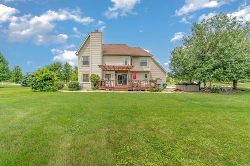 4575 104th Ave, Crown Point, IN 46307-7407