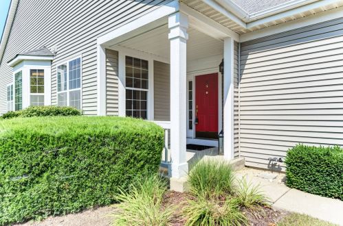 16022 Carillon Lakes Ct, Joliet, IL 60403-1511