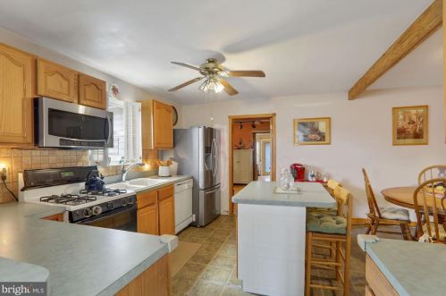 7537 Pleasant Ave, Camden NJ 08110-3536 exterior