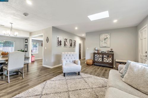 1980 Gilardy Dr, Concord CA  94518-3214 exterior