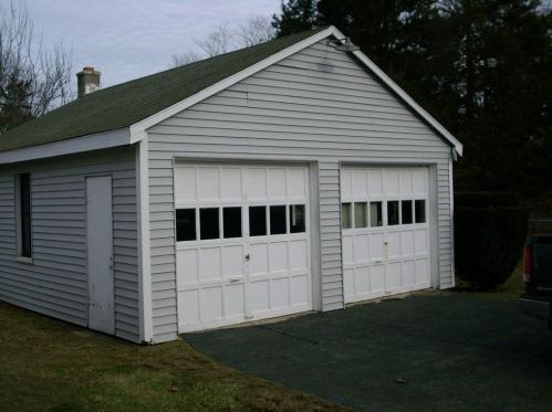 51 Hatchery Rd, North Kingstown, RI 02852-4649