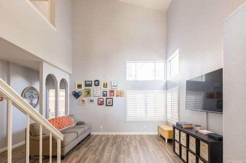 1509 Corte Roberto, Oceanside, CA 92056-5621
