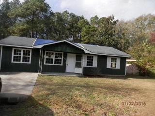 609 Caines Rd, Hinesville, GA 31313-4203