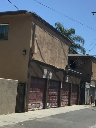 1834 Gramercy Ave, Anaheim CA  92801-3715 exterior
