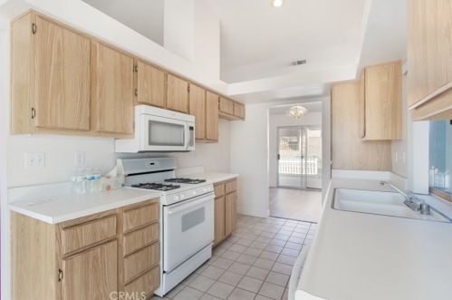 40854 Caballero Dr, Beaumont, CA 92223-5549