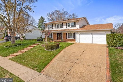7128 Red Horse Tavern Ln, Springfield VA  22153-1404 exterior