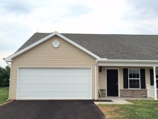 3040 Barley Cir, York PA  17315-4596 exterior