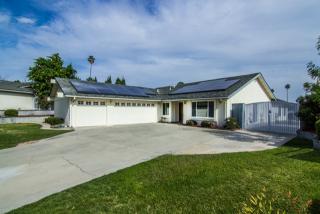 2155 Buckskin Pl, Riverside, CA 92506-4608