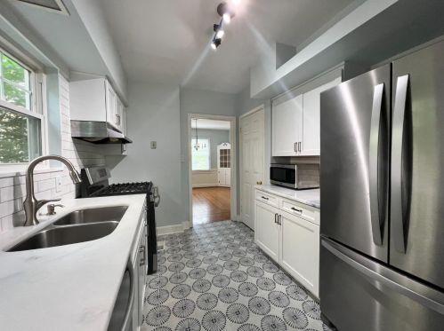 3226 Glengyle Ave, Cincinnati OH  45208-3132 exterior