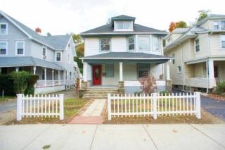 19 Lowe St, Norwalk, CT 06854-3511