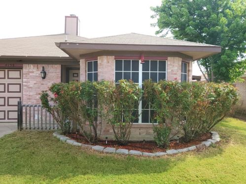 4158 Coral Springs Dr, Fort Worth, TX 76123-1456