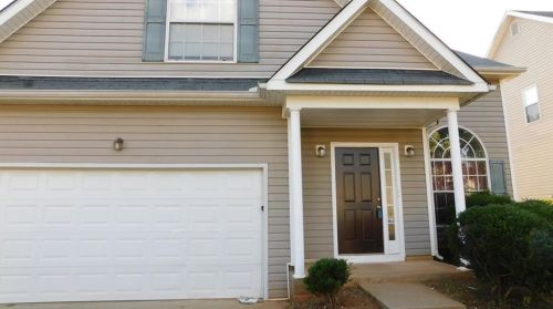 315 Hazelhurst Dr, Porterdale, GA 30016-1324