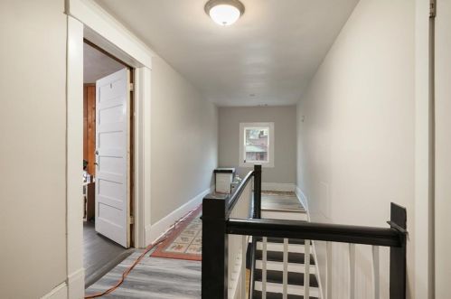 1056 Hemphill Ave, Atlanta GA  30318-5441 exterior