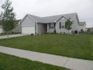780 Willowbrook Dr, Waukee, IA 50263-8380