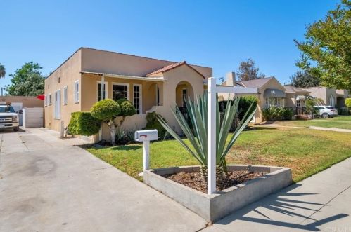 212 Wright St, Santa Ana, CA 92701-5128