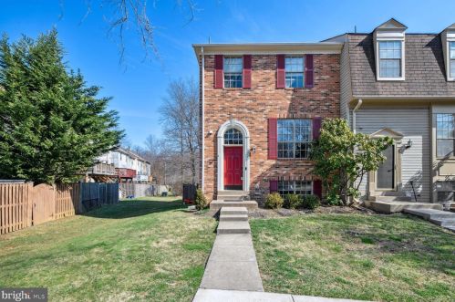 3335 Stone Heather Ct, Herndon, VA 20171-4021