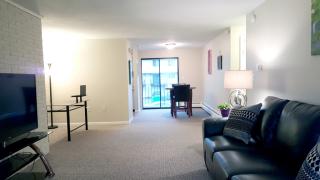 807 Blackstone Vlg, Meriden CT  06450-2417 exterior