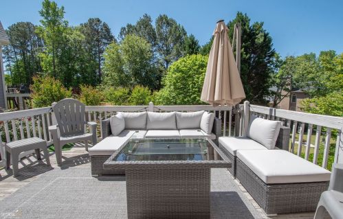 34 Tall Timbers Cir, Newnan, GA 30265-3171