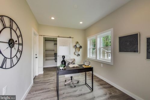 10706 Blossom Ln, Silver Spring MD 20903-1001 exterior