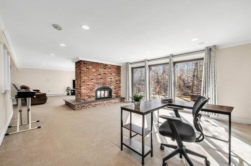 1435 Tuttle Ave, Wallingford CT  06492-3320 exterior
