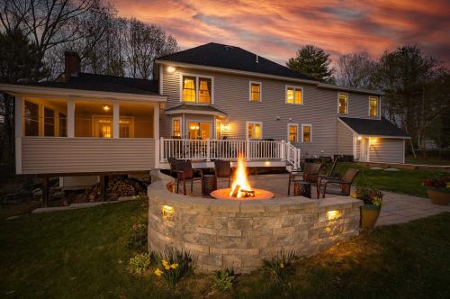 20 Wiggin Way, Stratham, NH 03885-2486