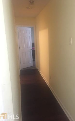 225 Gunnison Pl, Atlanta, GA 30331-9441