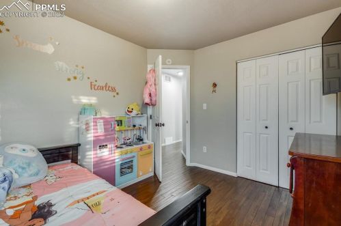 4111 Crestview Dr, Pueblo CO 81008-1761 exterior